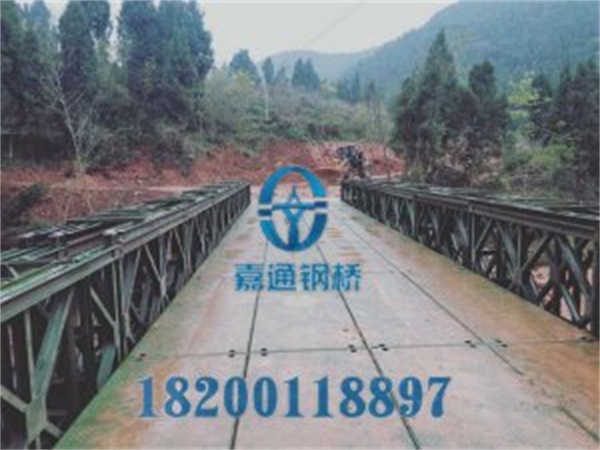 四川貝雷橋的橋梁建設